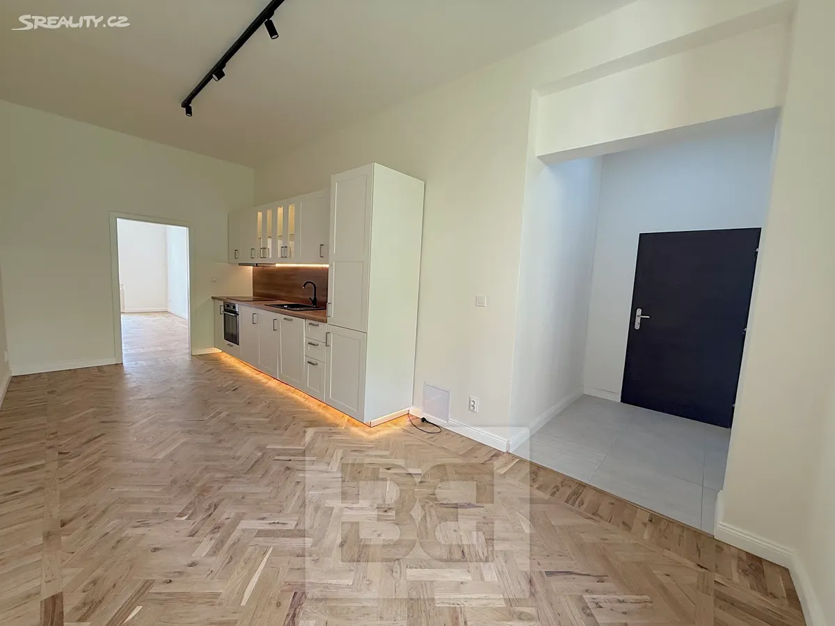 Pronájem bytu 2+kk 44 m², Praha