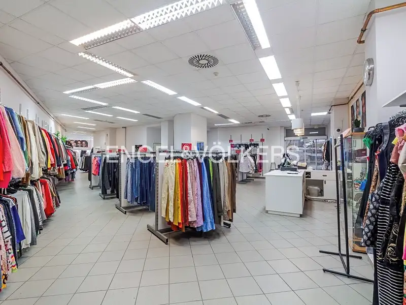 Pronájem obchodního prostoru 323 m², Praha – náhled fotky 3