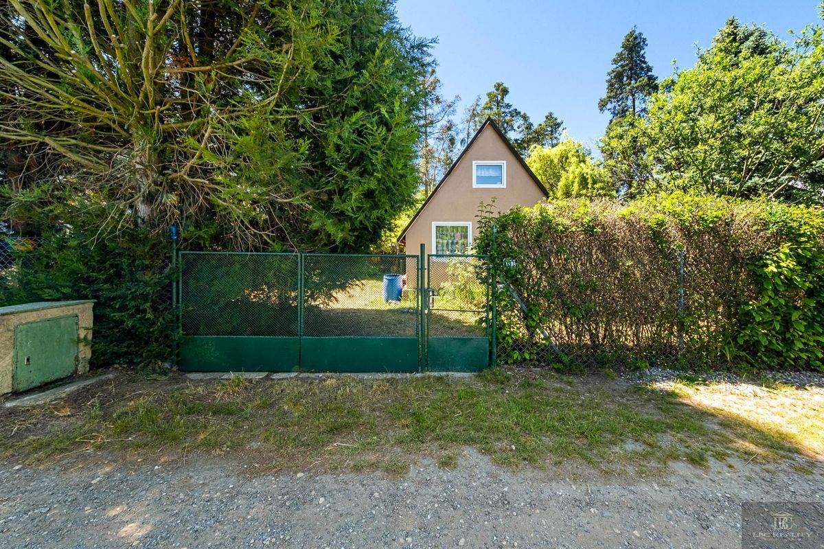 Prodej chaty 42 m², pozemek 398 m² – fotografie 2