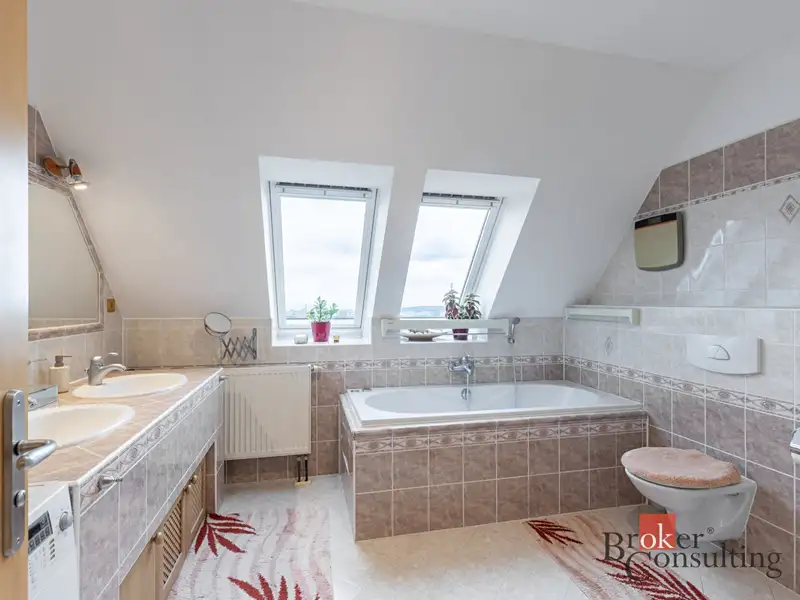 Prodej bytu 4+1 120 m², Brno – náhled fotky 3
