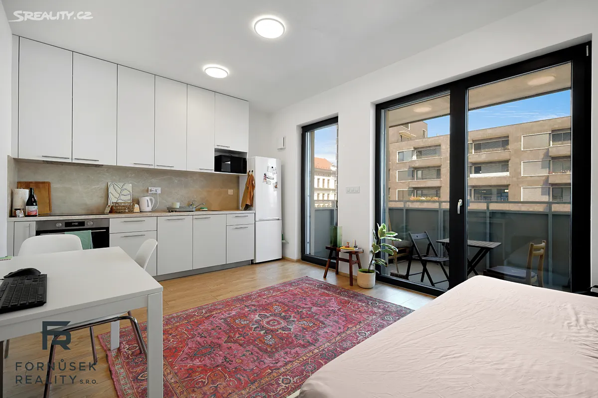 Pronájem bytu 1+kk 37 m², Brno