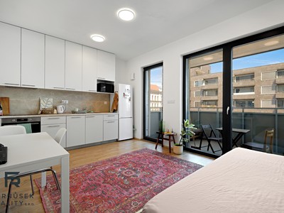 Pronájem bytu 1+kk 37 m²