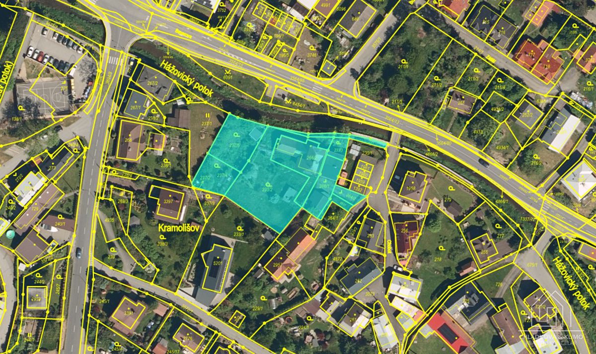 Prodej stavebního pozemku 2385 m² – fotografie 3