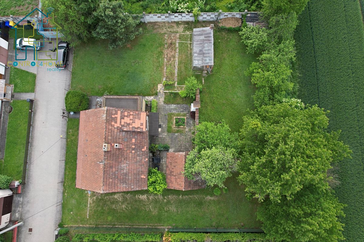Prodej rodinného domu 96 m², pozemek 855 m² – fotografie 3