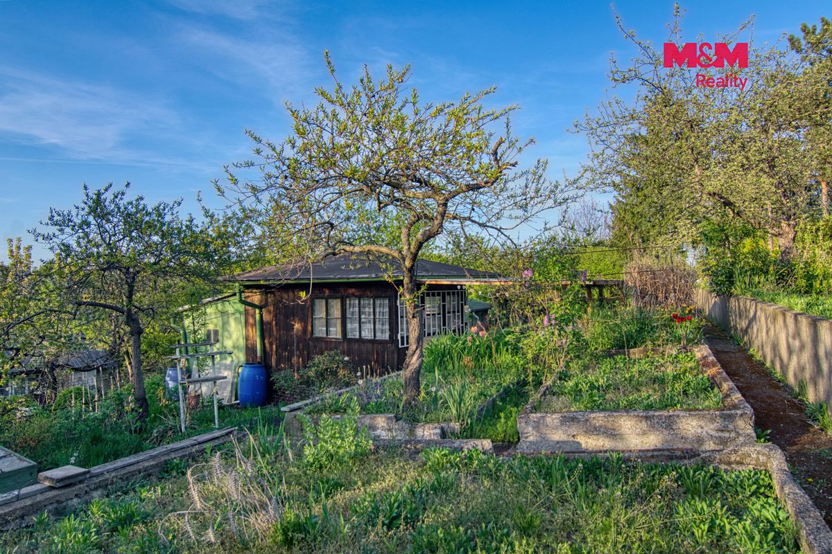 Prodej chaty 40 m², pozemek 300 m² – fotografie 3