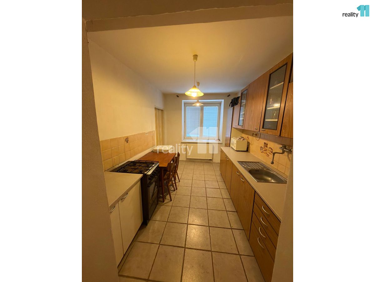 Prodej rodinného domu 107 m², pozemek 280 m² – fotografie 3