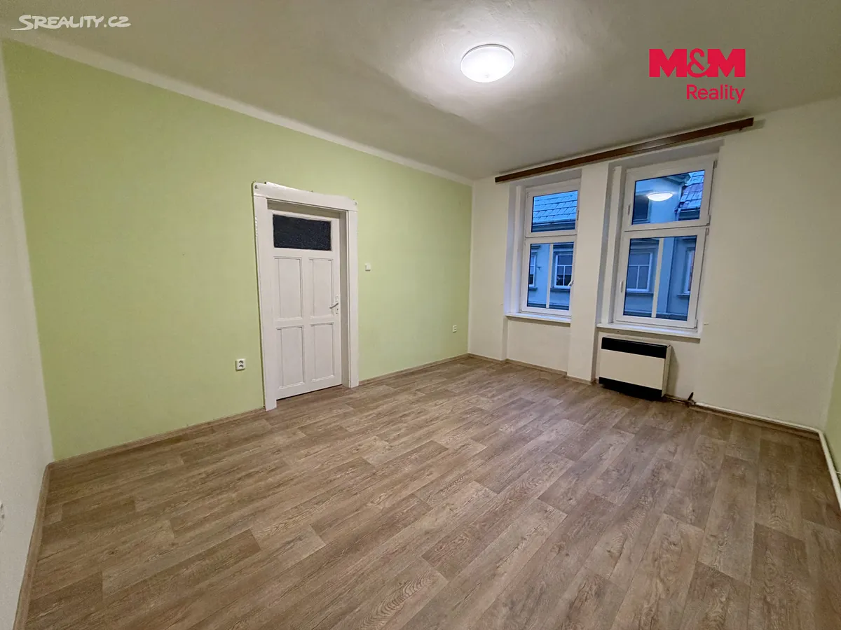 Pronájem bytu 2+1 52 m² – pohled 5