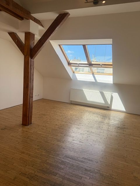 Prodej bytu 3+kk 138 m² – fotografie 2