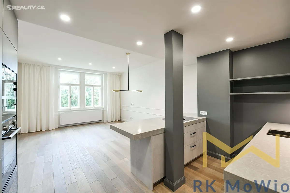 Pronájem bytu 4+kk 107 m² – pohled 6