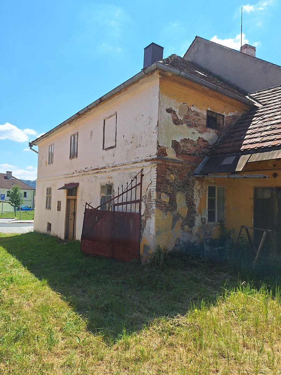 Prodej zemědělské usedlosti 400 m², pozemek 1732 m² – fotografie 5