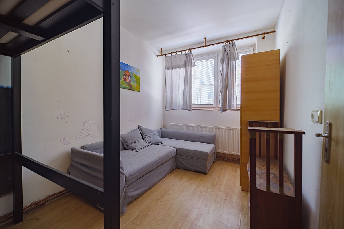 Prodej rodinného domu 221 m², pozemek 221 m² – fotografie 3