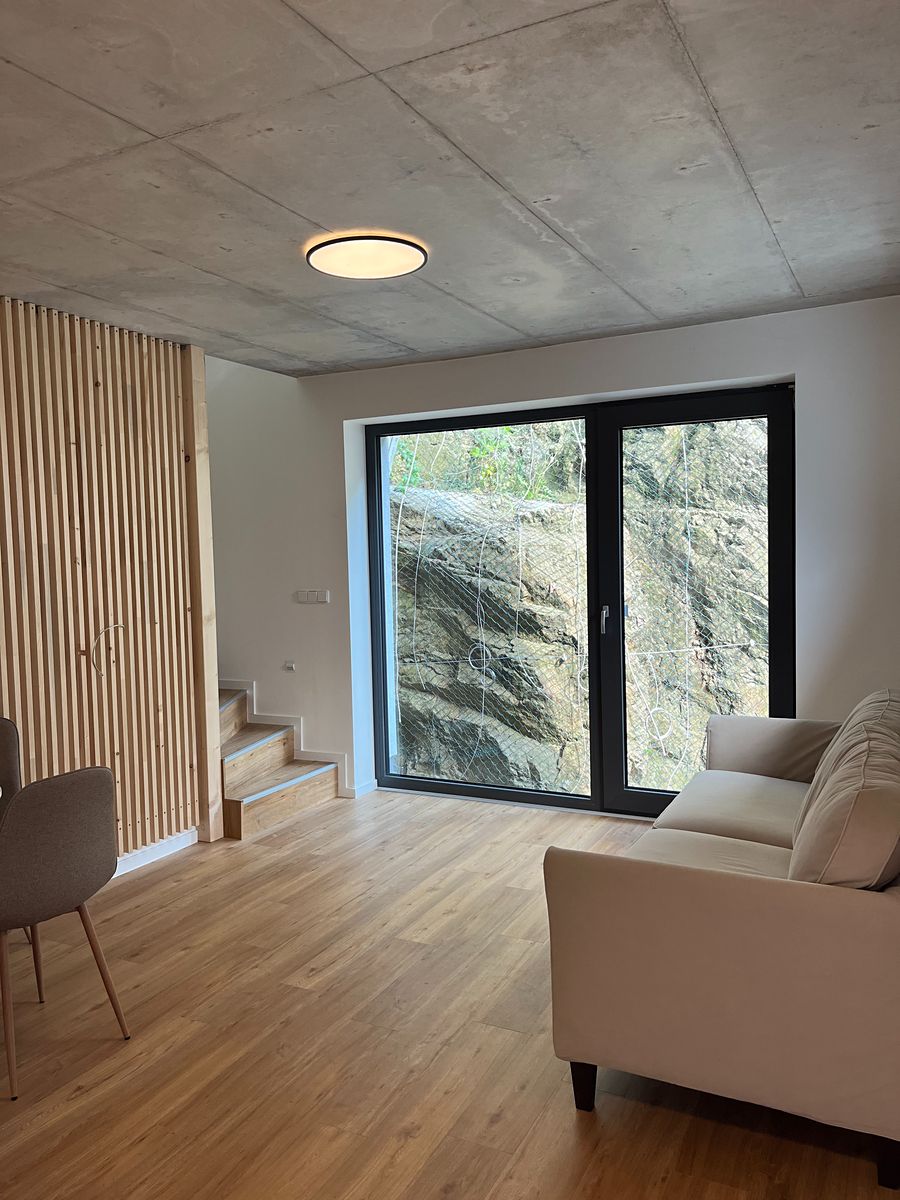 Pronájem bytu 2+kk 45 m² – fotografie 2