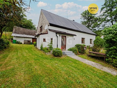 Prodej  chaty 180 m², pozemek 381 m²