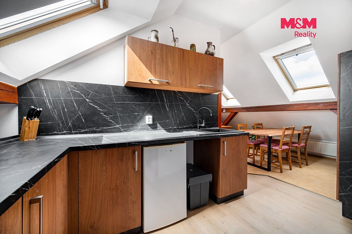 Pronájem bytu 3+kk 69 m² – fotografie 2
