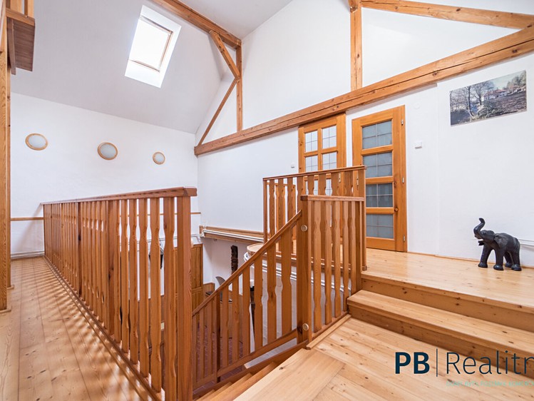 Haus zum Kauf, 450 m² (24 von 49)