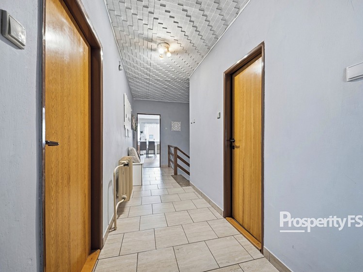Haus zum Kauf, 247 m² (11 von 34)
