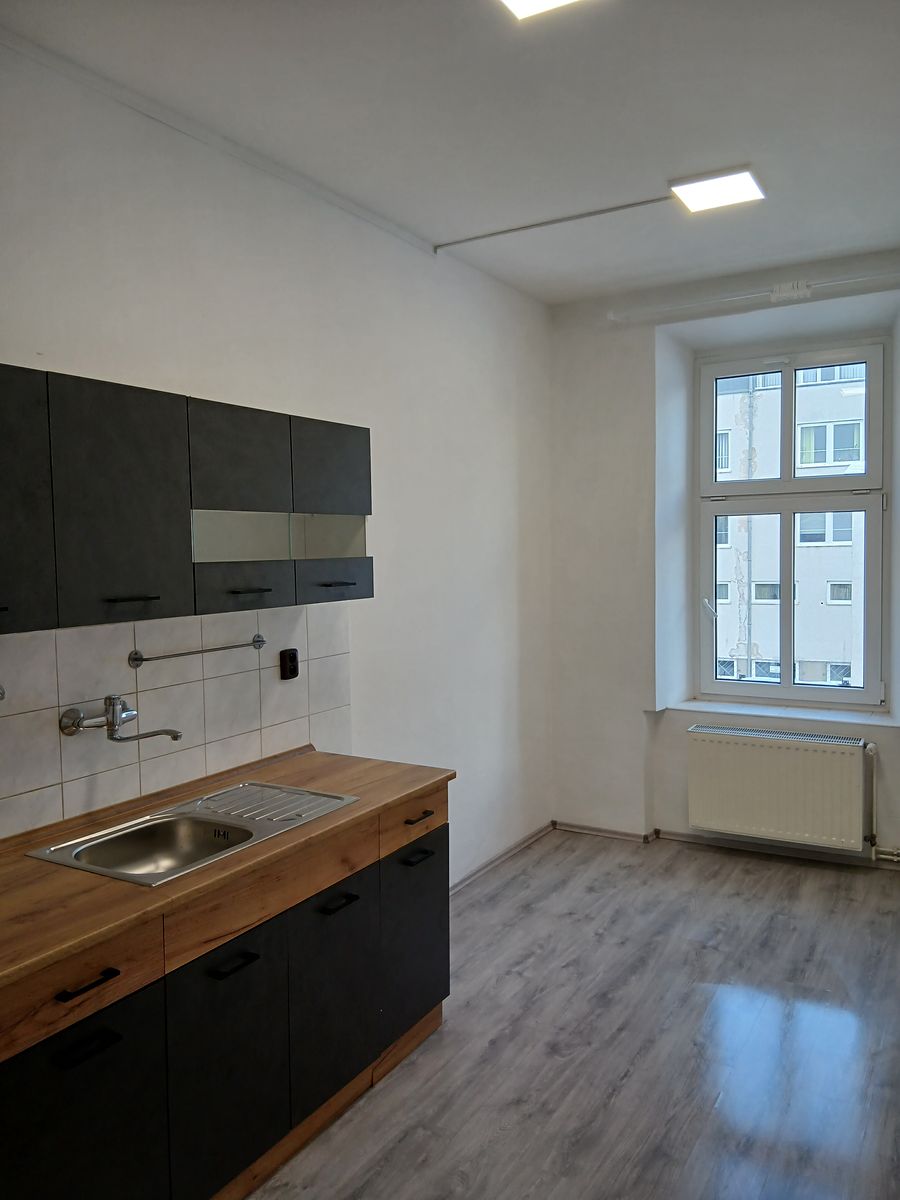 Pronájem bytu 2+1 61 m²