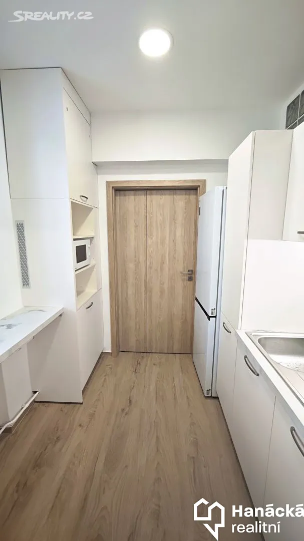 Pronájem bytu 2+1 53 m² – další