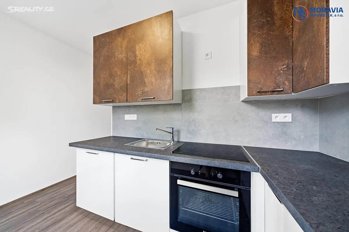 Pronájem bytu 2+1 58 m², Olomouc