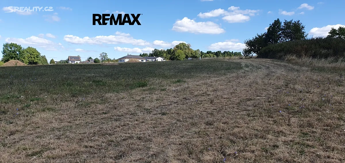 Prodej stavebního pozemku 1215 m² - Widok 5