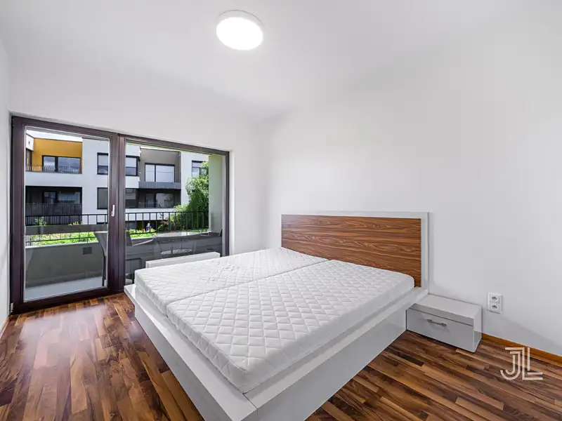 Prodej bytu 2+kk 56 m², Praha – náhled fotky 3