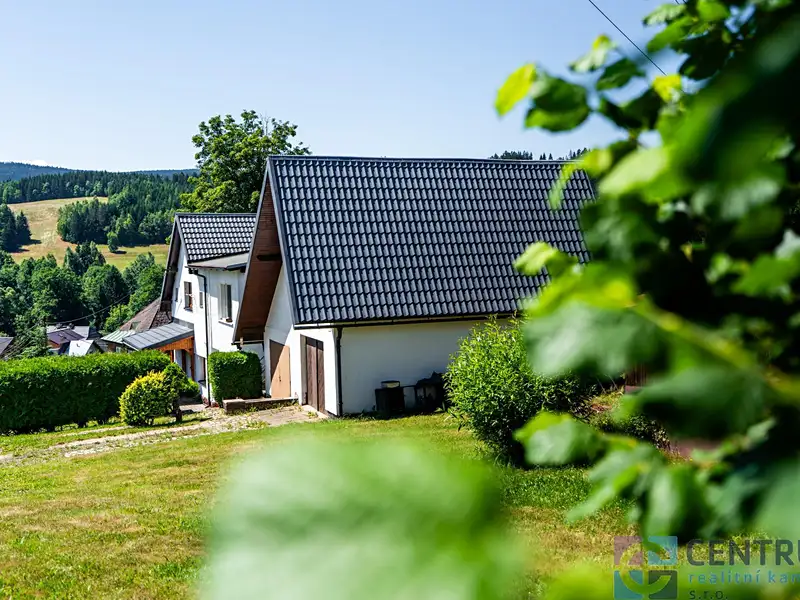 Prodej vícegeneračního domu 244 m², pozemek 2438 m², Tanvald – náhled fotky 2