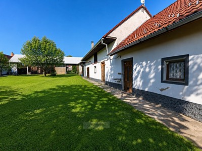 Prodej  rodinného domu 152 m², pozemek 2 004 m²