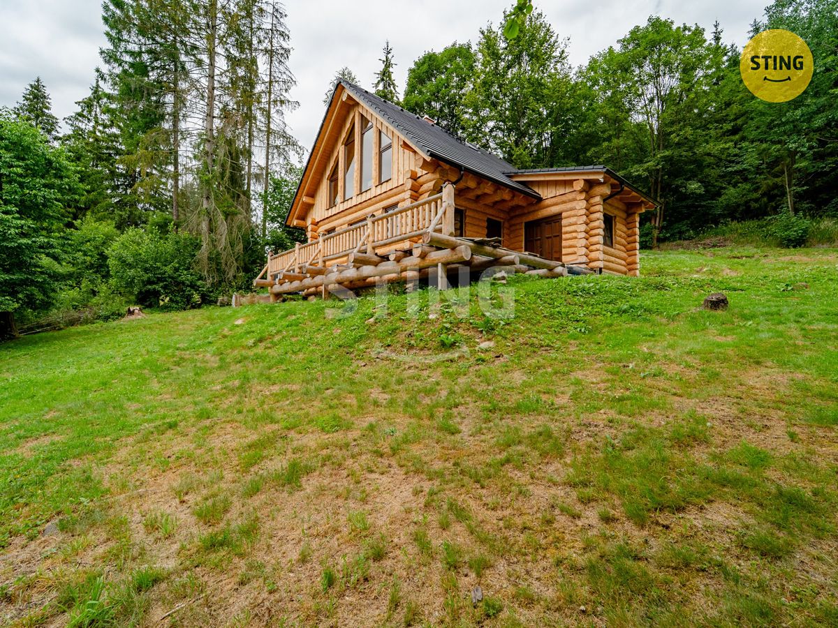 Prodej rodinného domu 118 m², pozemek 1779 m² – fotografie 3