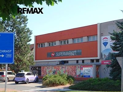 Pronájem obchodního prostoru 556 m²
