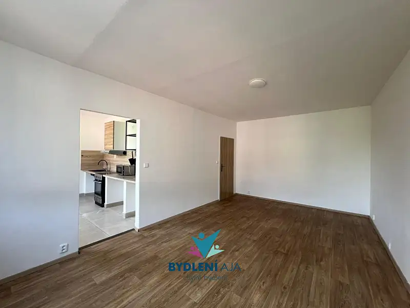 Prodej bytu 3+1 76 m², Krupka – náhled fotky 3