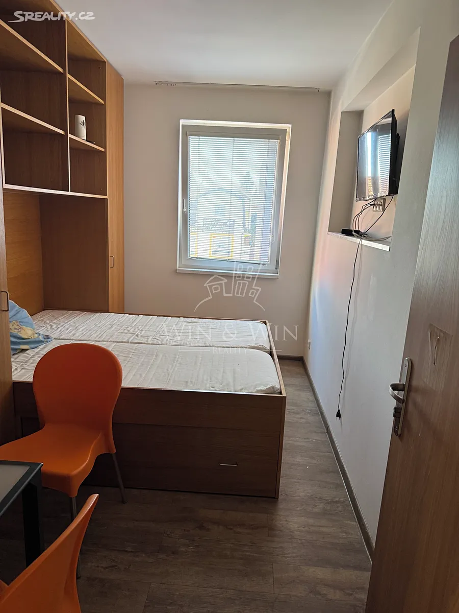 Pronájem bytu pokoje 12 m² – pohled 4