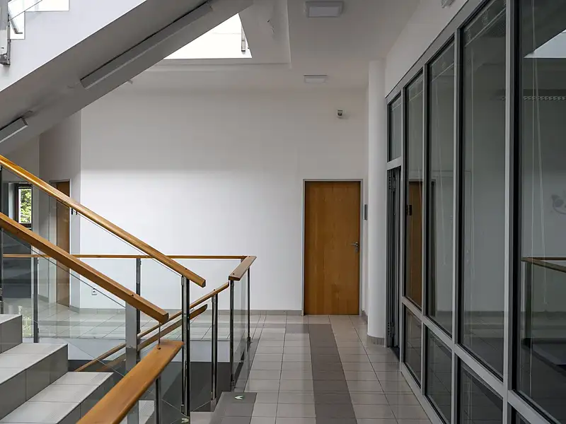 Pronájem kanceláře 1290 m², Praha – náhled fotky 3