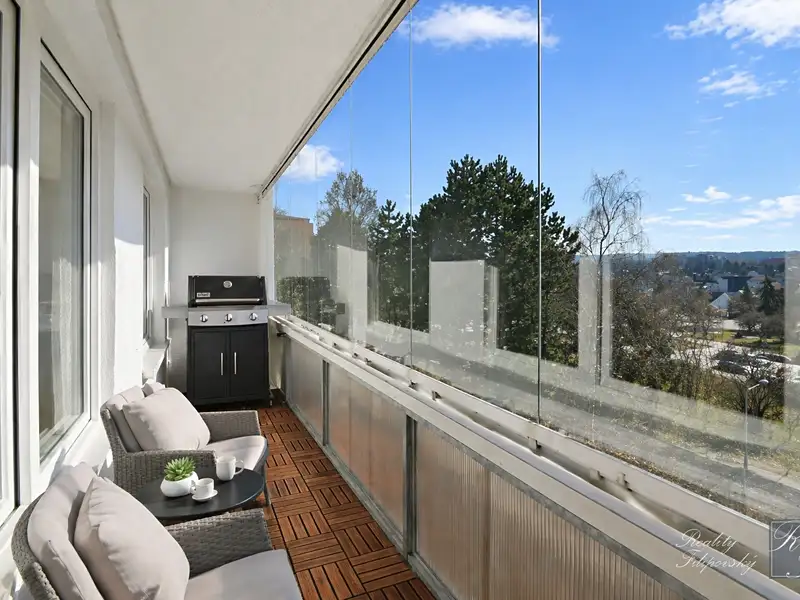 Prodej bytu 4+1 103 m², Praha – náhled fotky 3
