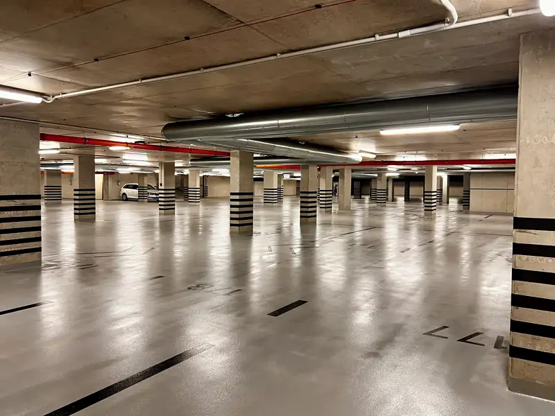 Prodej garážového stání 19 m², Brno – náhled fotky 1