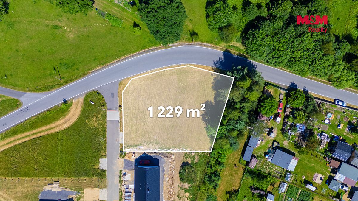 Prodej stavebního pozemku 1229 m² – fotografie 2