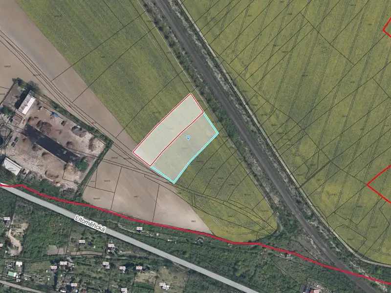 Prodej komerčního pozemku 9566 m², Štětí – náhled fotky 3