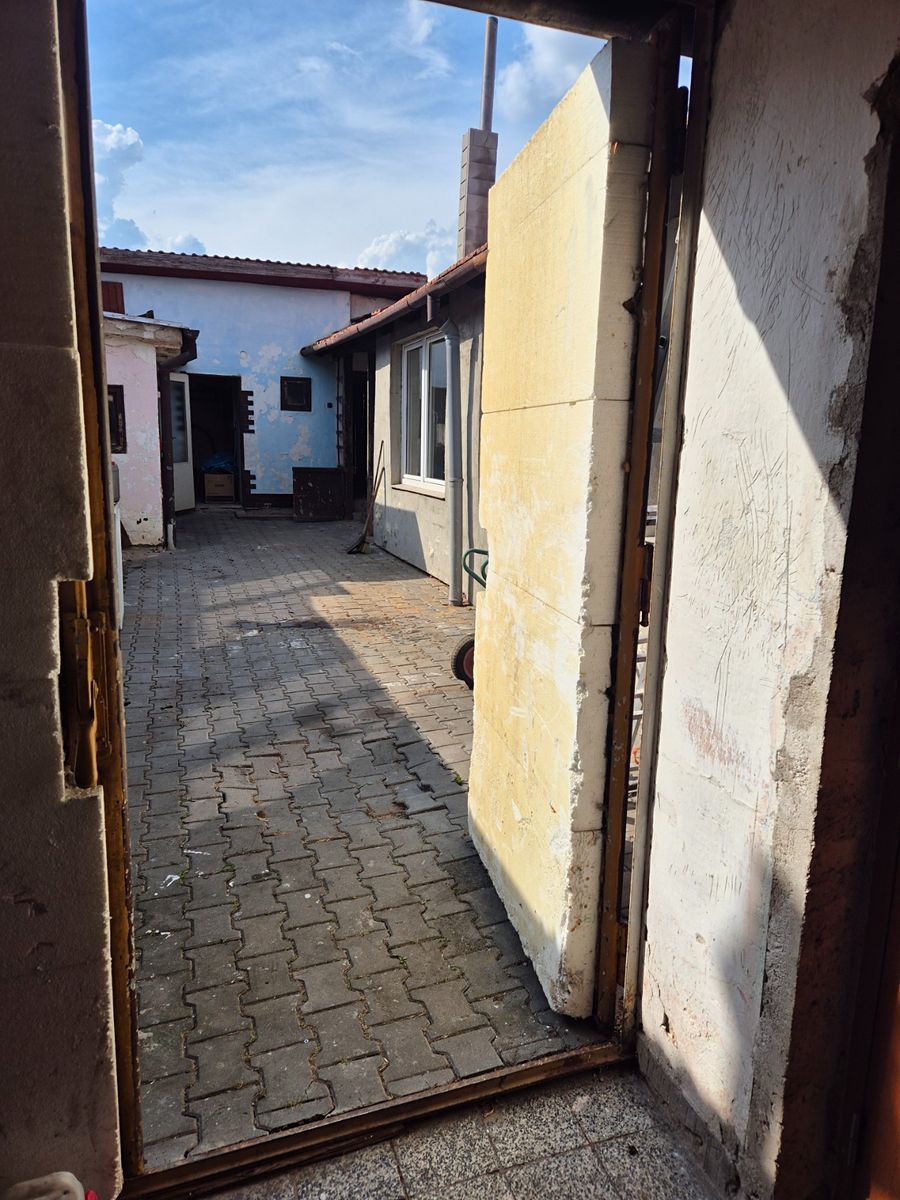 Prodej rodinného domu 150 m², pozemek 324 m² – fotografie 3
