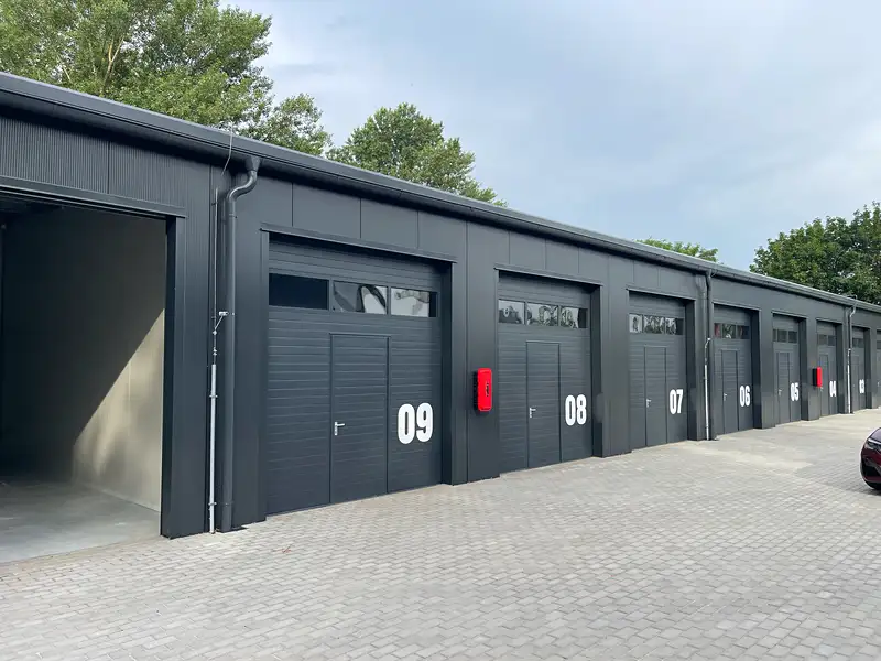 Pronájem skladového prostoru 35 m², Kolín – náhled fotky 1