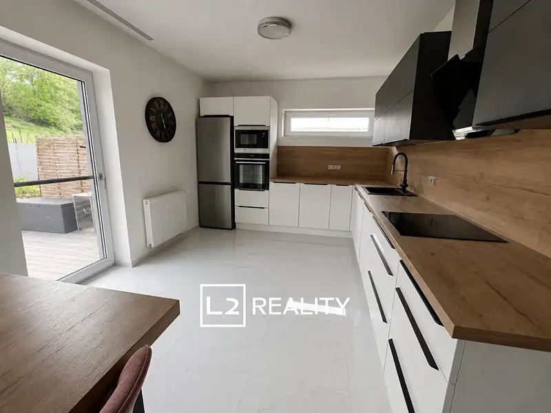 Prodej rodinného domu 98 m², pozemek 623 m², Slaný – náhled fotky 3