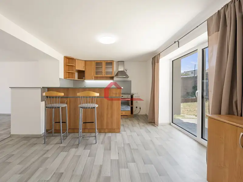 Prodej rodinného domu 299 m², pozemek 1352 m², Zaječí – náhled fotky 3