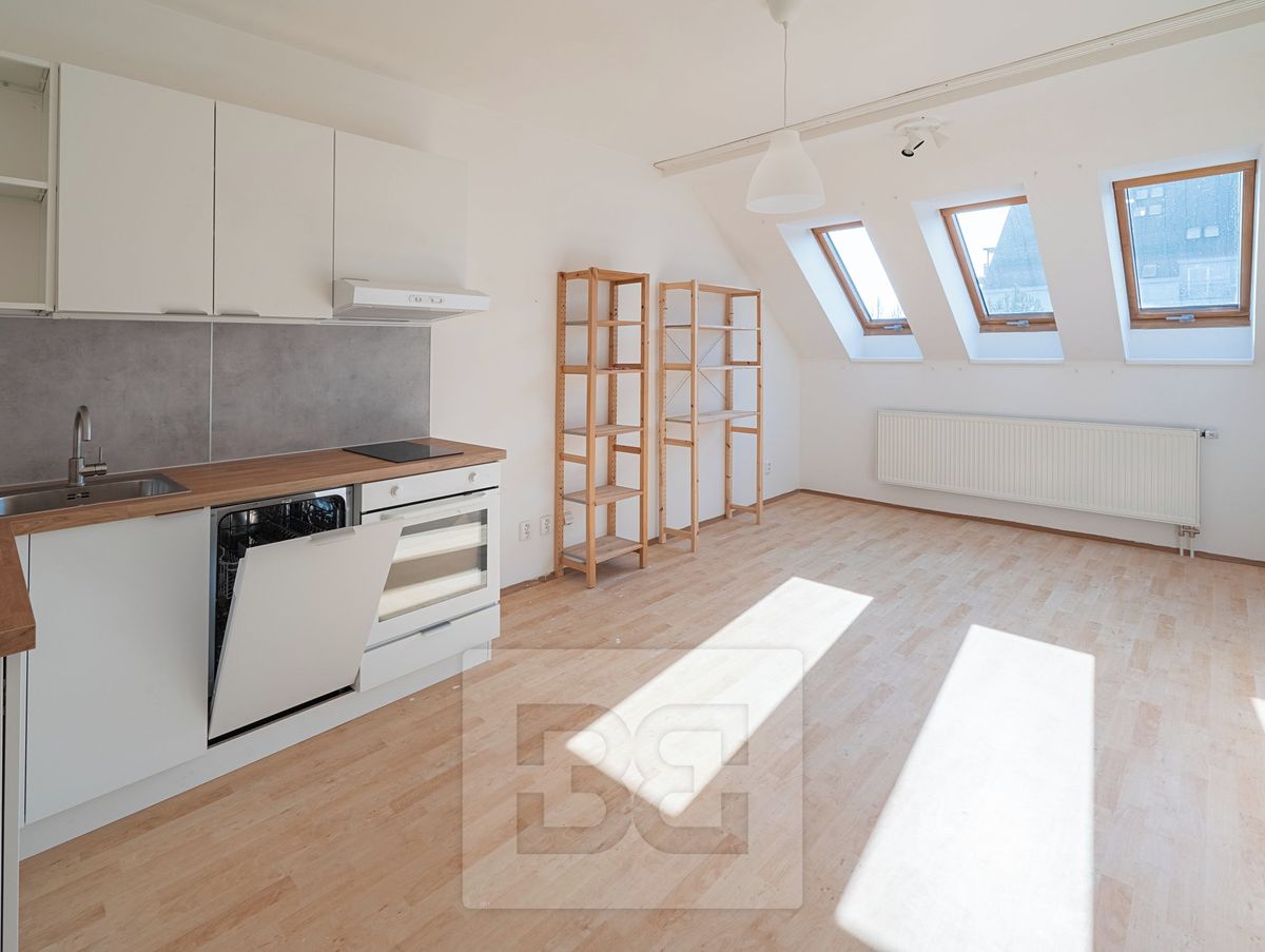 Prodej bytu 1+kk 30 m²