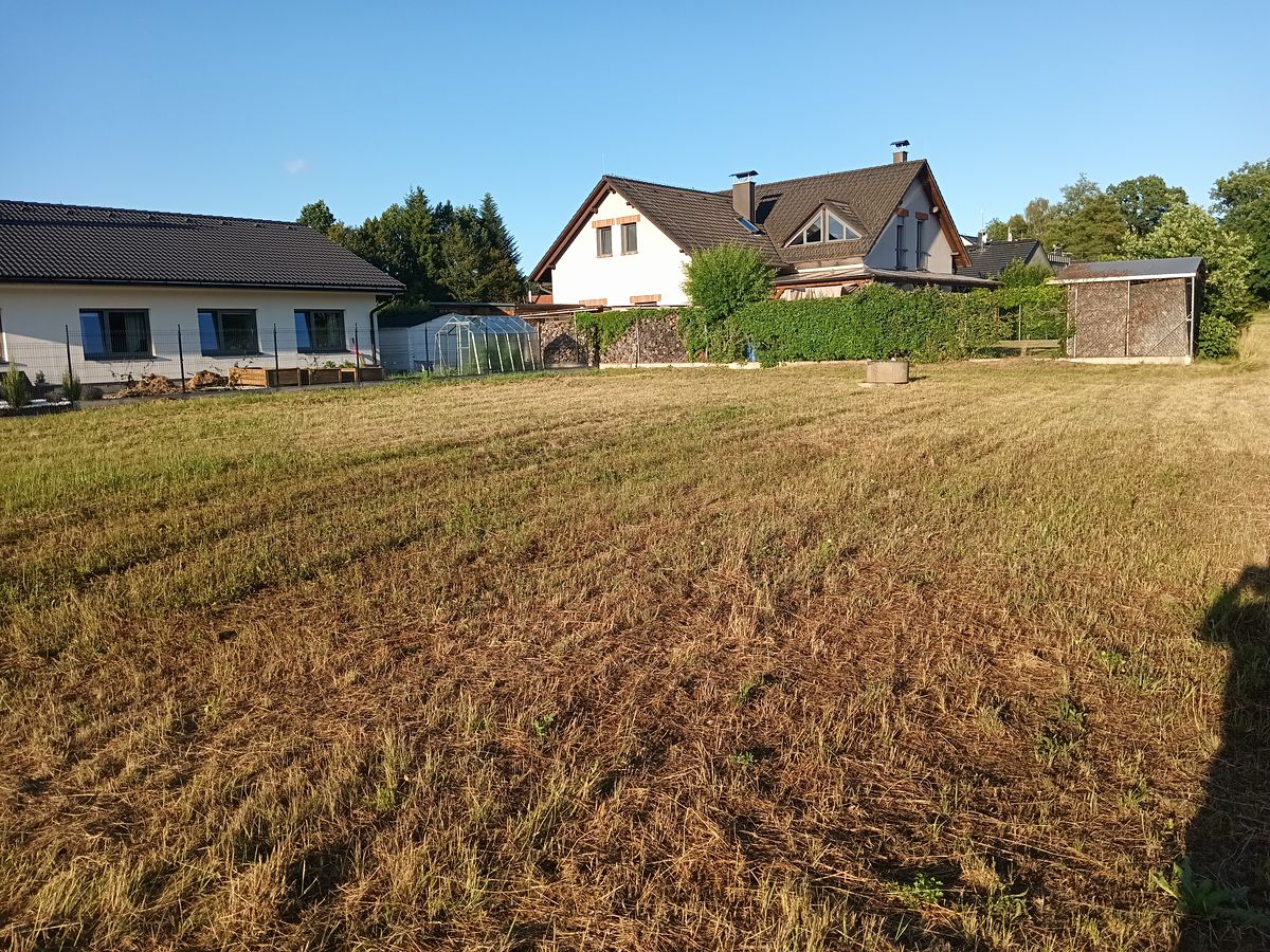 Prodej stavebního pozemku 631 m² – fotografie 3