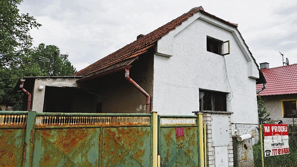 Prodej rodinného domu 120 m², pozemek 373 m² – fotografie 2