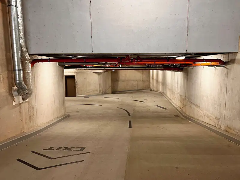 Prodej garážového stání 19 m², Brno – náhled fotky 3