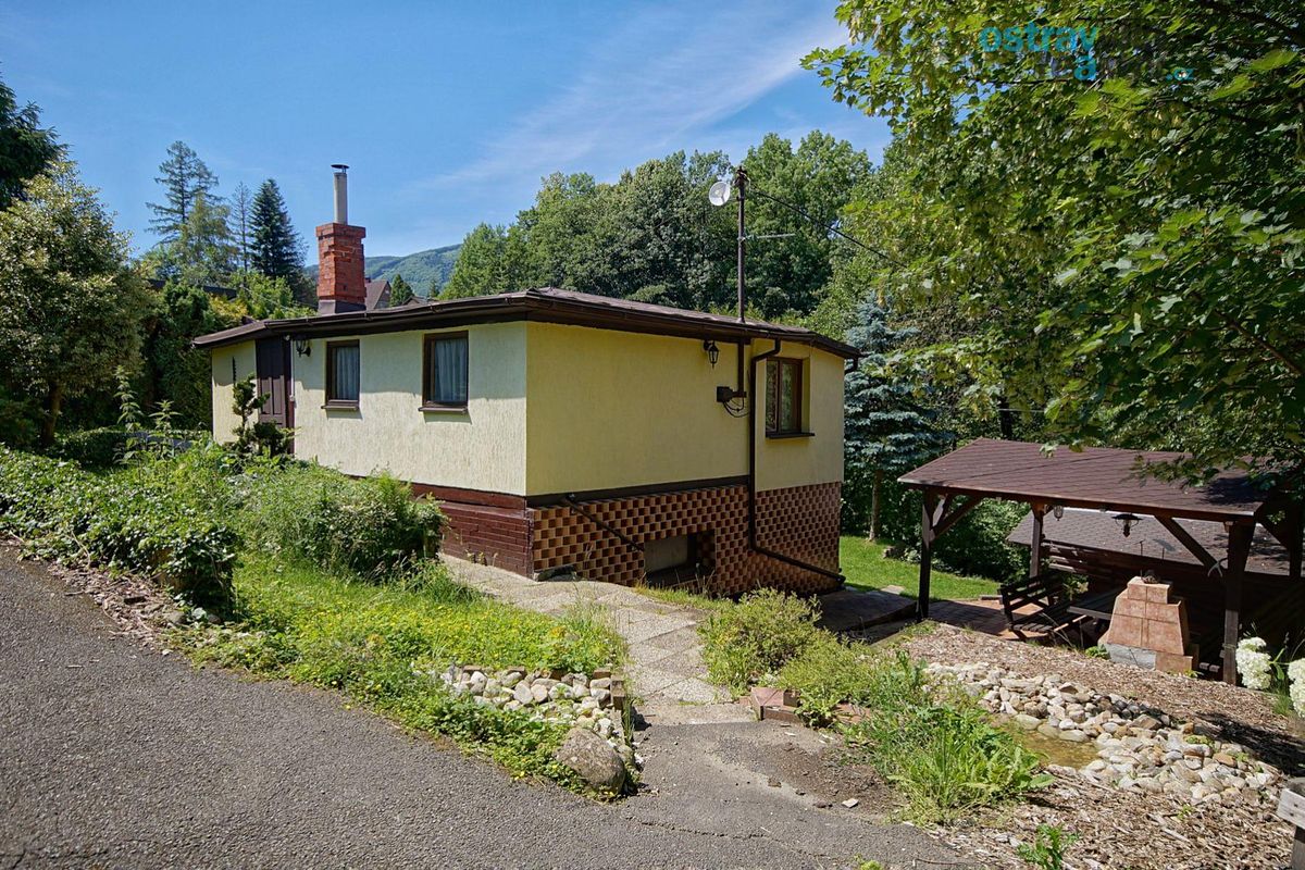 Prodej chaty 44 m², pozemek 408 m² – fotografie 2