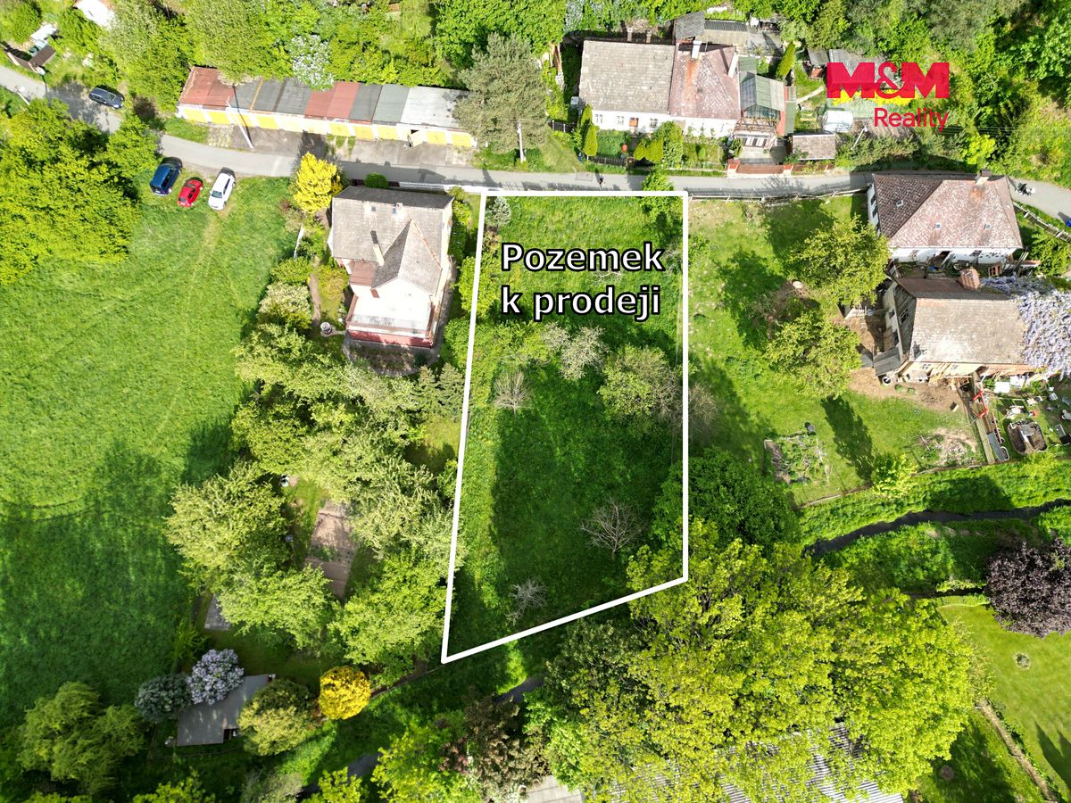 Prodej stavebního pozemku 1095 m² – fotografie 3