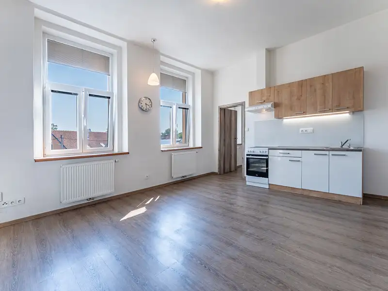 Prodej bytu 2+kk 47 m², Nučice – náhled fotky 2