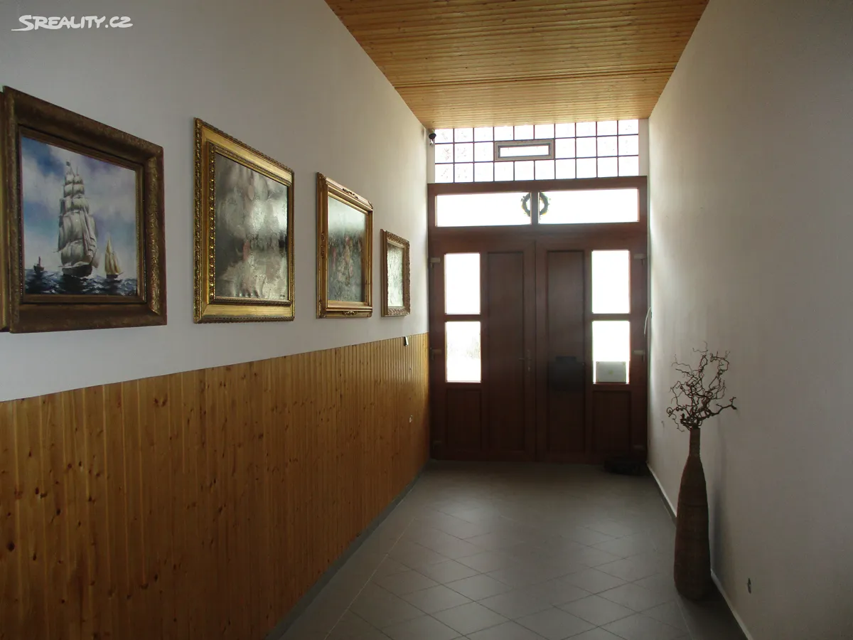 Pronájem bytu 1+kk 18 m² – pohled 2
