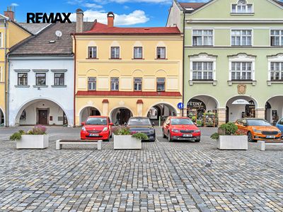 Prodej vícegeneračního domu 420 m², pozemek 217 m²