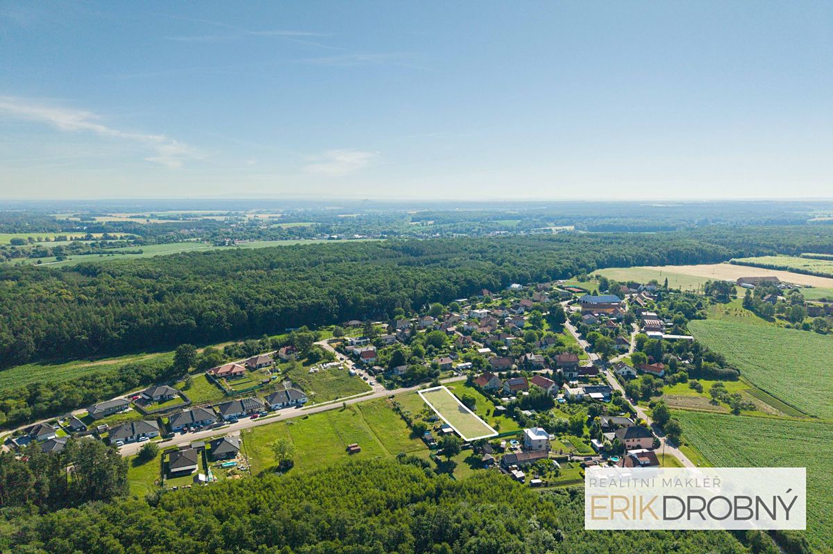 Prodej stavebního pozemku 1417 m² – fotografie 3
